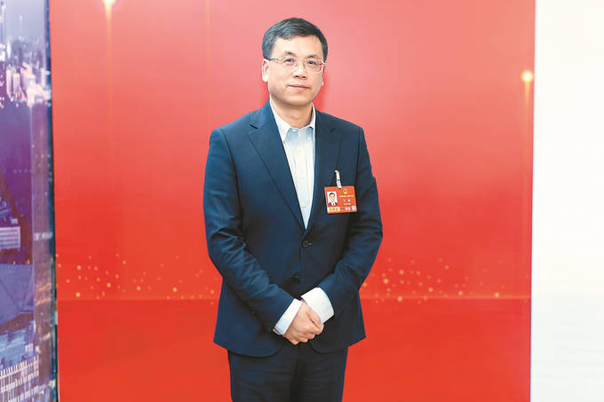 两会头条|大国重器,挺起科技强国的“硬脊梁”